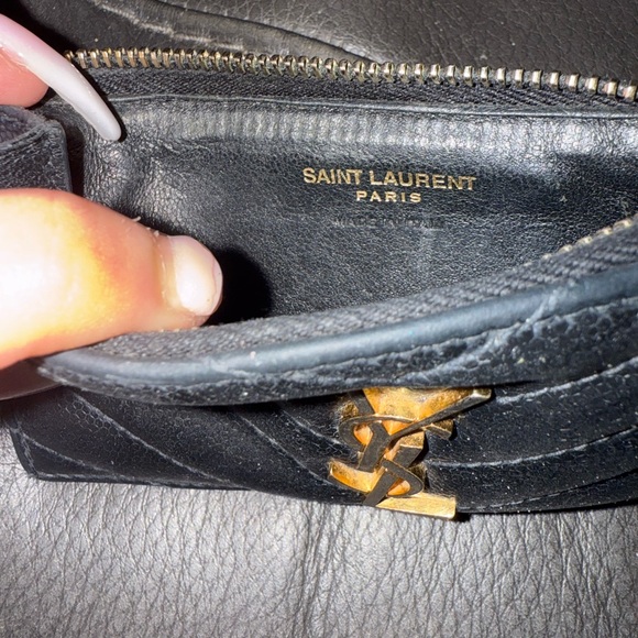 Yves Saint Laurent Black Quilted Leather Wallet - Picture 3 of 4